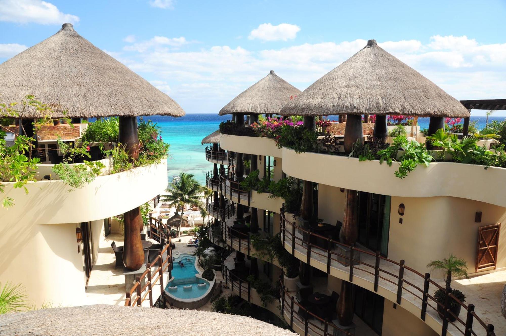 El Taj Oceanfront And Beachside Condo Hotel Playa del Carmen Exterior foto